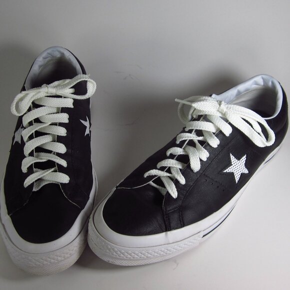 Converse One Star Perforated Leather Sneaker- 158465C Size: Men's 10, Women's 12 - Picture 1 of 15